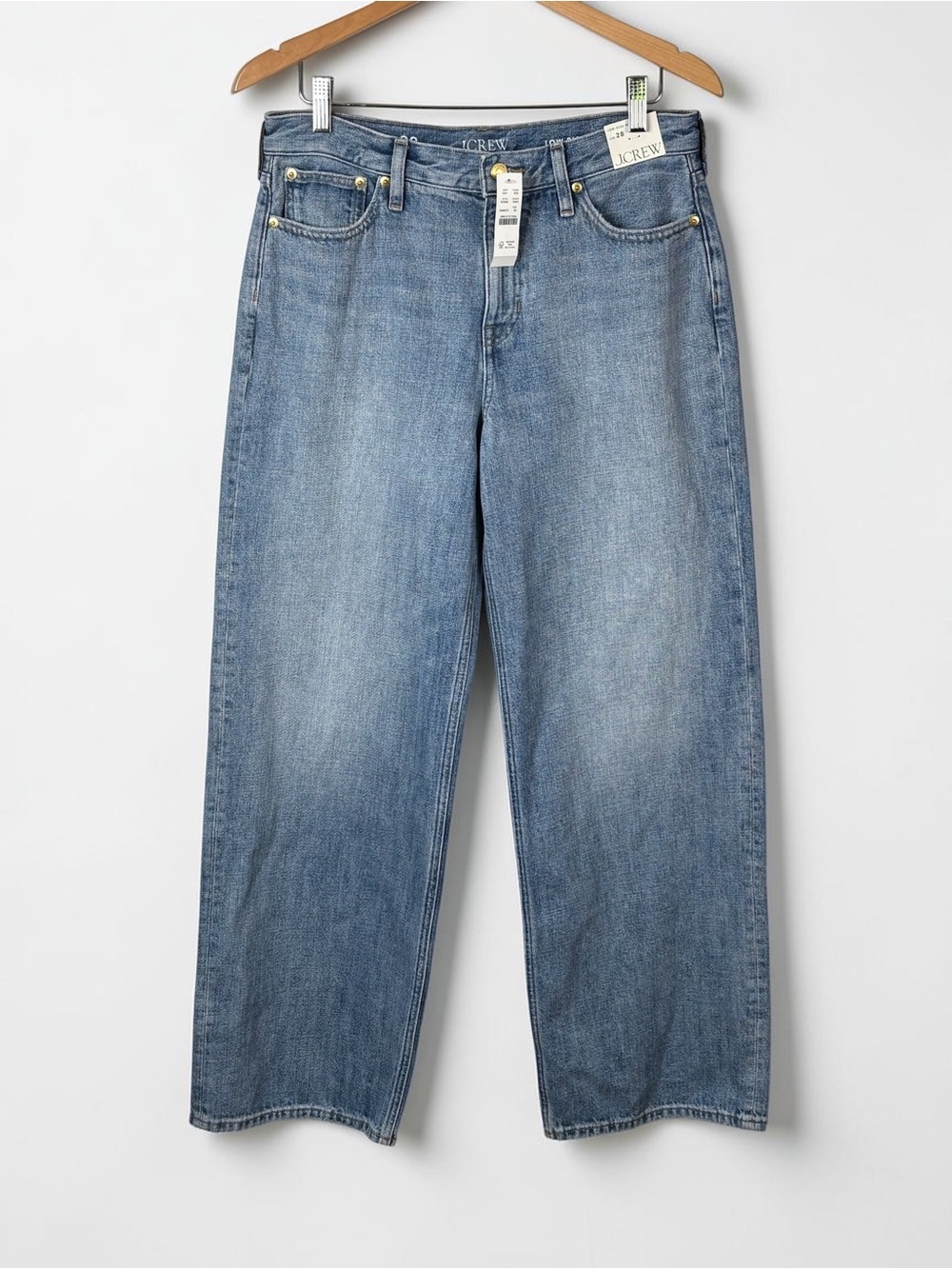 NWT J Crew Low Rise Wide Leg Jeans Sydney Wash 28 Cotton Relaxed Fit - Picture 2 of 12